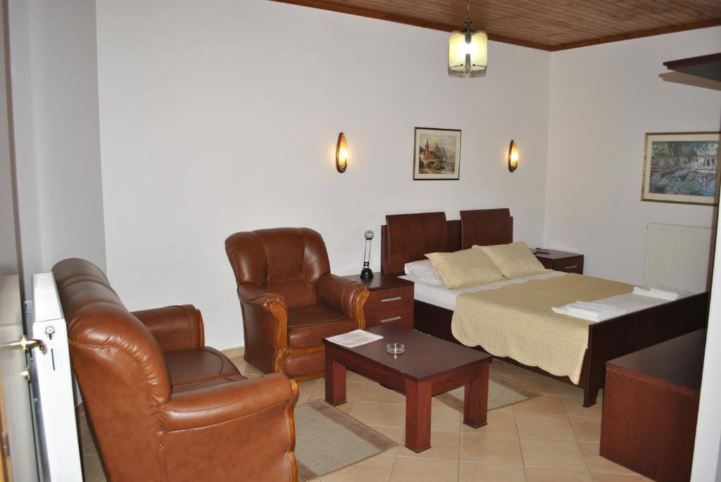 Hotel Bleta Gjirokastër Extérieur photo