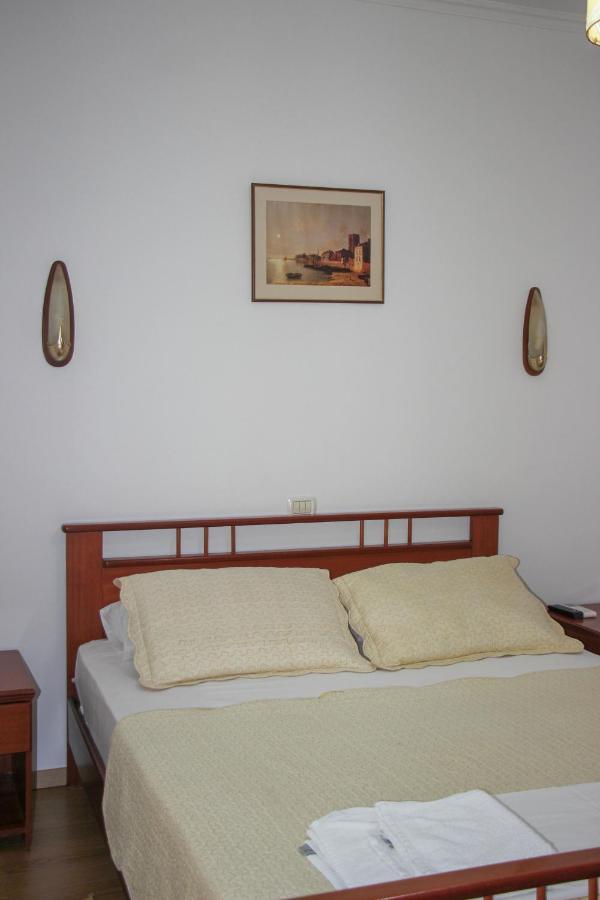 Hotel Bleta Gjirokastër Extérieur photo